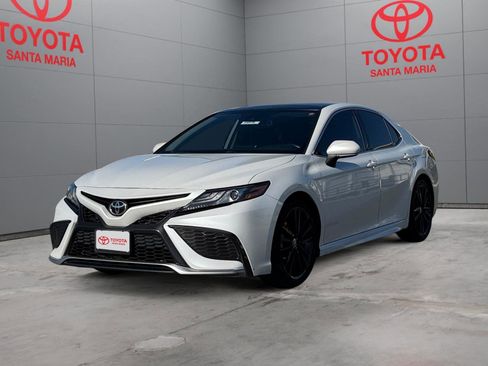 Used 2021 Toyota Camry XSE w/ Carpet Mat Package (TMS) image 8