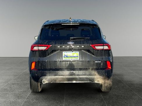 Used 2023 Ford Escape ST-Line w/ Tech Pack #1 image 6