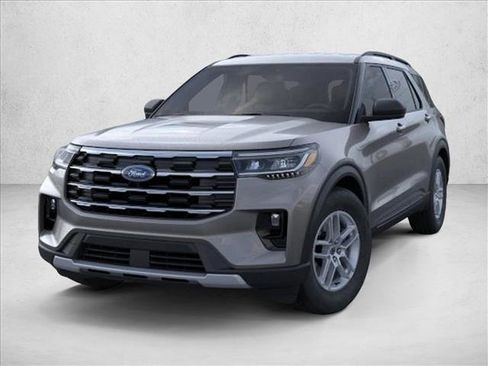 New 2026 Ford Explorer Active w/ Active Comfort Package RWD image 2