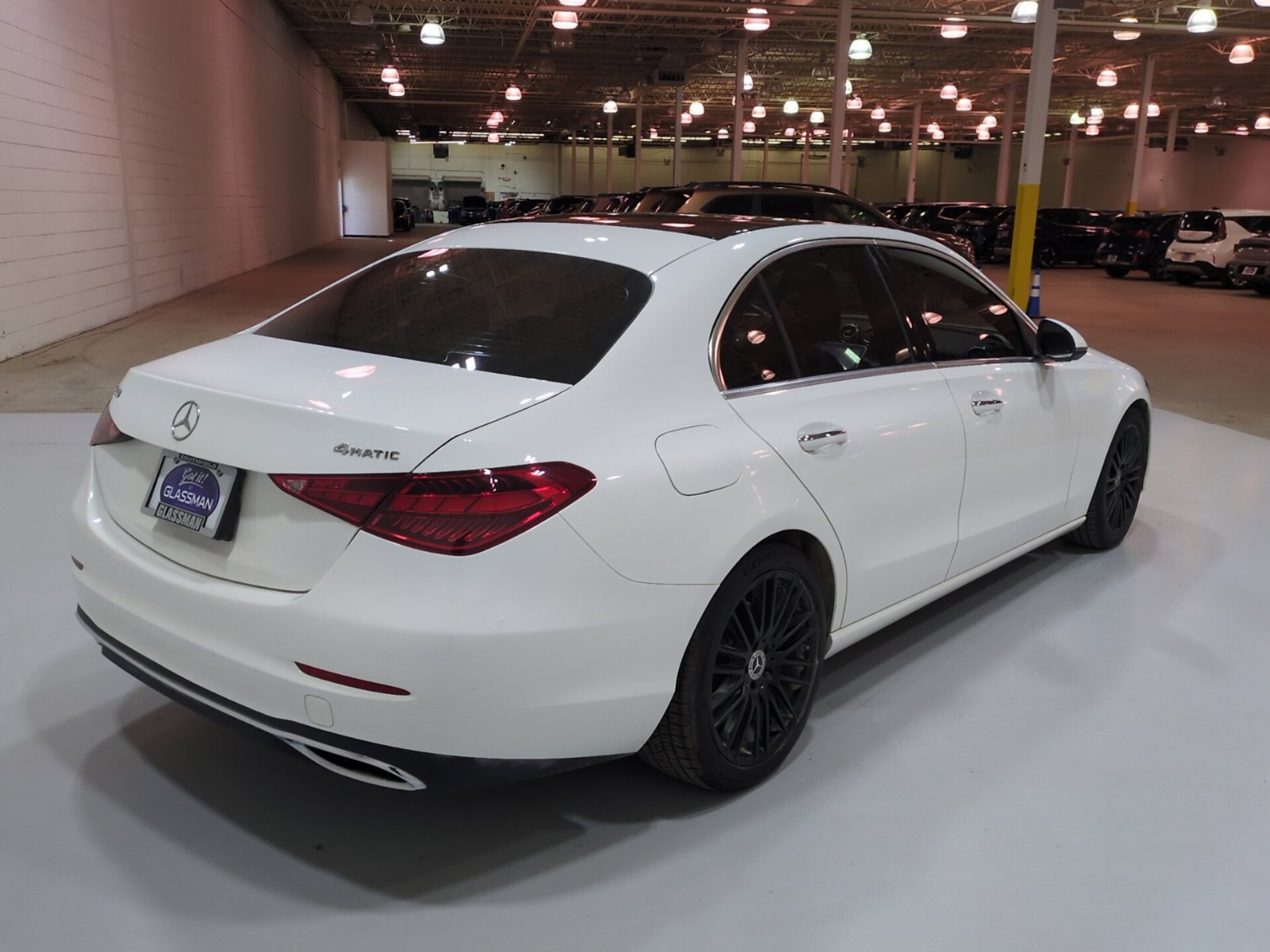 Used 2022 Mercedes-Benz C 300 4MATIC Sedan image 3