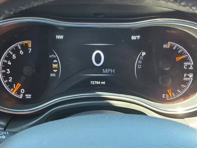 Used 2020 Jeep Grand Cherokee Laredo AWD/4WD image 11
