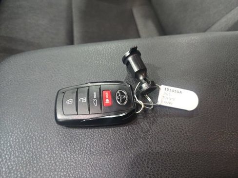 Used 2025 Toyota Camry LE FWD image 31