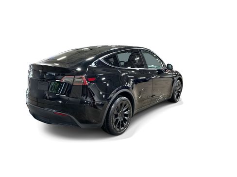 Certified 2023 Tesla Model Y Long Range AWD/4WD image 6