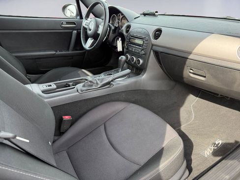 Used 2012 MAZDA MX-5 Miata Sport image 12