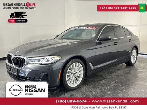 Used 2023 BMW 530i w/ Premium Package image 6