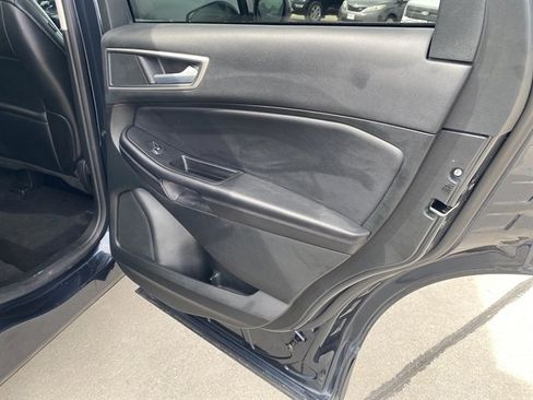 Used 2023 Ford Edge SEL w/ Convenience Package image 11