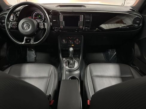 Used 2018 Volkswagen Beetle 2.0T SE image 23