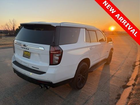 Used 2021 Chevrolet Tahoe Premier w/ Premium Package image 3