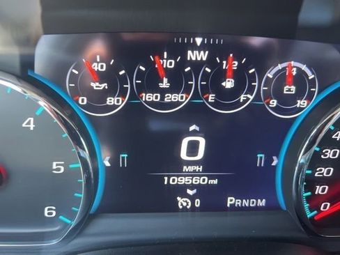 Used 2016 Chevrolet Suburban LTZ AWD/4WD image 38