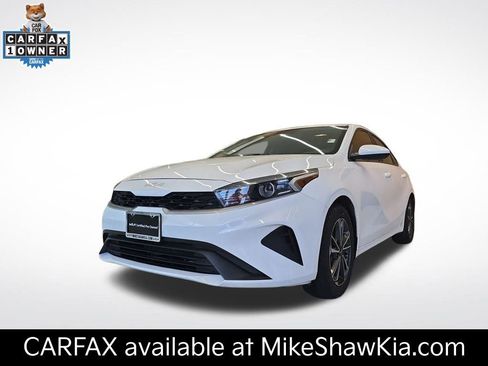 Certified 2023 Kia Forte LXS image 1