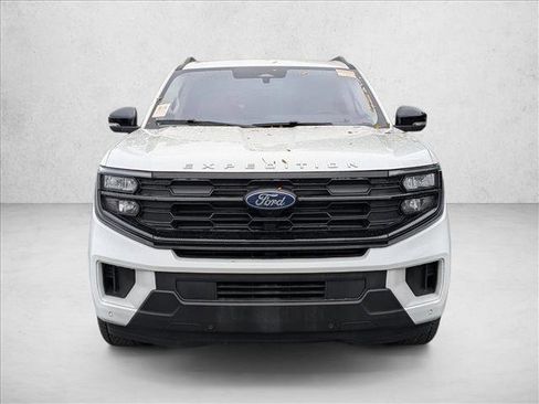 Used 2025 Ford Expedition Max Active image 3