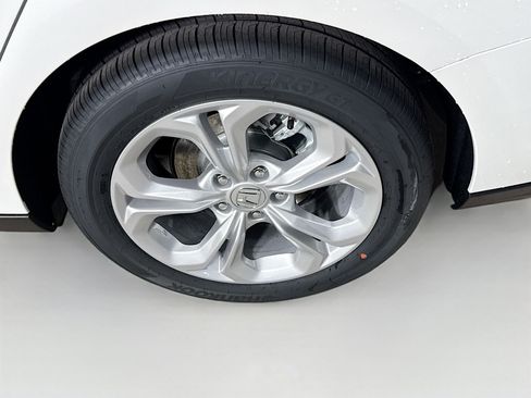 New 2026 Honda Accord LX image 34