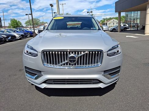 Used 2023 Volvo XC90 B5 Plus AWD/4WD image 5