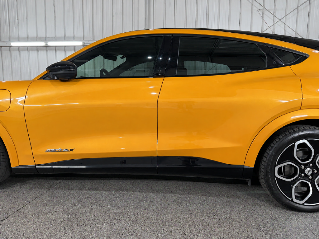Used 2021 Ford Mustang Mach-E GT AWD/4WD image 15