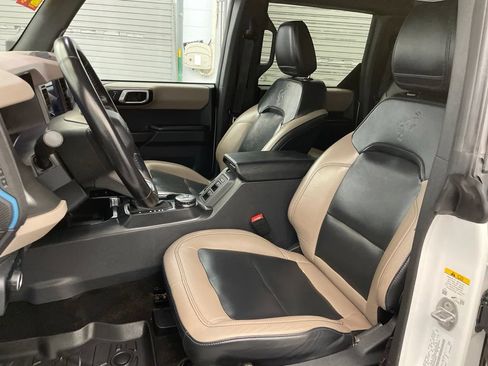 Used 2024 Ford Bronco Wildtrak AWD/4WD image 19