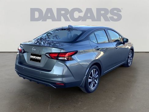 Used 2025 Nissan Versa SV w/ Trunk Package image 7