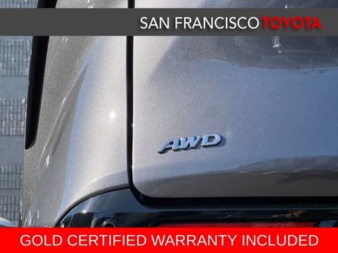 Certified 2022 Toyota Sienna XSE image 11