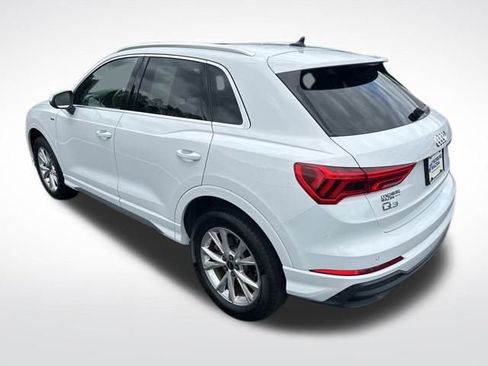 Used 2024 Audi Q3 2.0T Premium image 3
