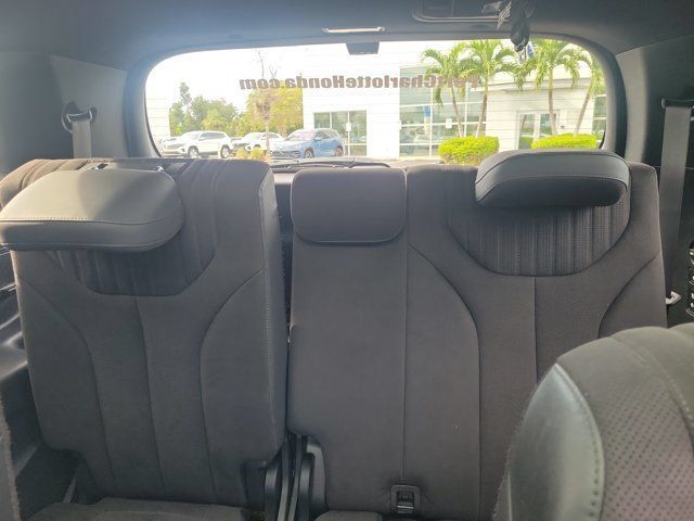 Used 2024 Hyundai Palisade Calligraphy AWD/4WD image 16