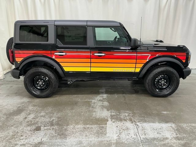 New 2026 Ford Bronco Big Bend w/ Free Wheeling Package AWD/4WD image 2