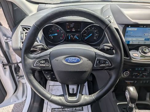 Certified 2019 Ford Escape Titanium AWD/4WD image 9