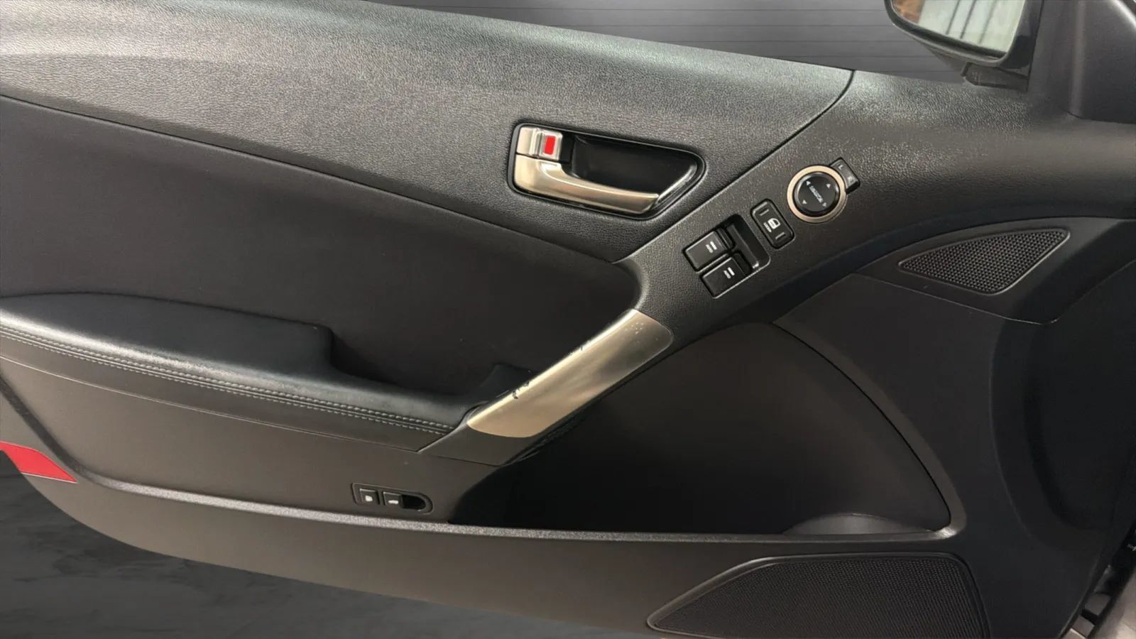 Used 2013 Hyundai Genesis 2.0T RWD image 15