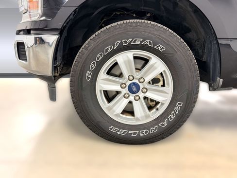 Used 2020 Ford F150 XLT w/ Equipment Group 301A Mid image 10