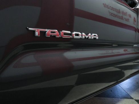 Used 2021 Toyota Tacoma Limited RWD image 37