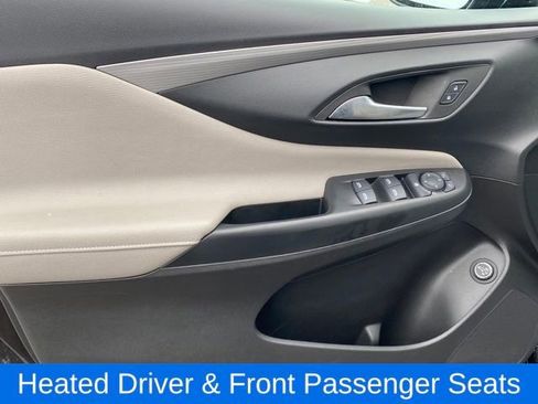 Used 2024 Buick Envista Avenir image 16