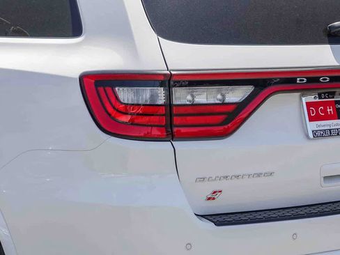 Certified 2022 Dodge Durango R/T w/ Tow 'N Go Package AWD/4WD image 7