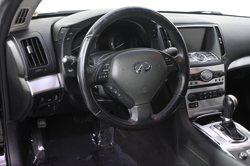 Used 2013 INFINITI G37 Convertible w/ Premium Pkg RWD image 12