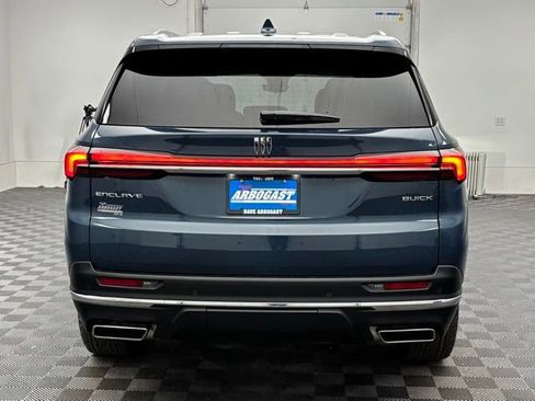New 2026 Buick Enclave Preferred w/ Power Package FWD image 9