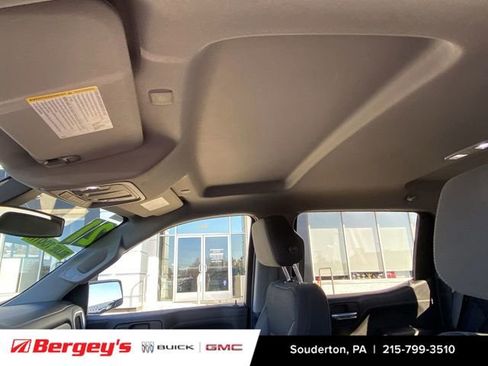 Used 2021 Chevrolet Silverado 1500 RST image 21