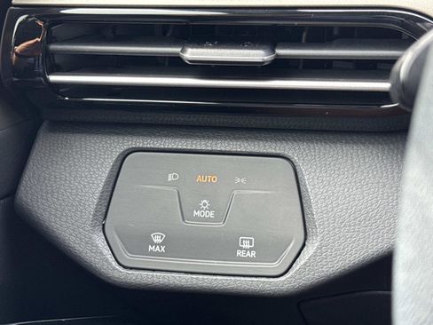 Certified 2023 Volkswagen ID.4 Pro RWD image 25