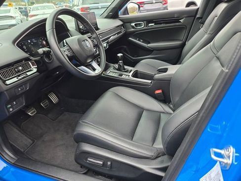 Used 2024 Honda Civic Sport Touring image 11