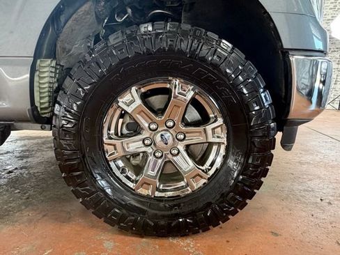 Used 2022 Ford F150 Lariat image 8