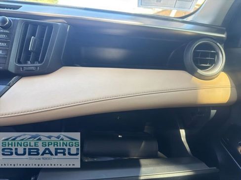 Used 2017 Toyota RAV4 Limited AWD/4WD image 50