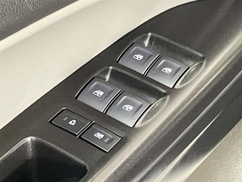 Used 2022 Chevrolet Colorado W/T w/ WT Convenience Package image 19