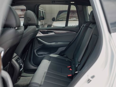 Used 2019 BMW X3 sDrive30i w/ Driving Assistance Package RWD image 12
