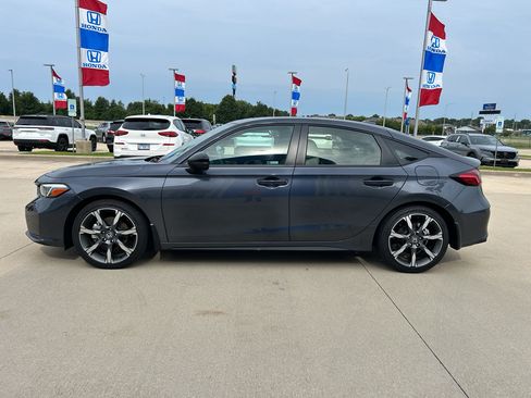 Used 2026 Honda Civic Sport Touring image 8