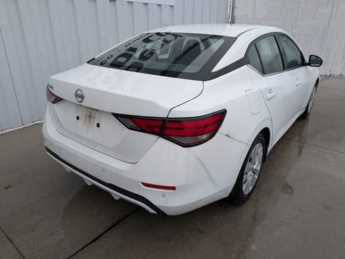Used 2022 Nissan Sentra S image 17