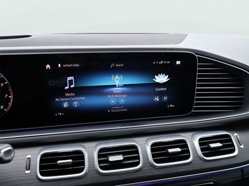 Used 2021 Mercedes-Benz GLS 580 4MATIC image 25