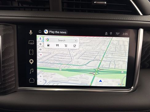 Used 2024 GMC Yukon XL Denali w/ Advanced Technology Package image 29