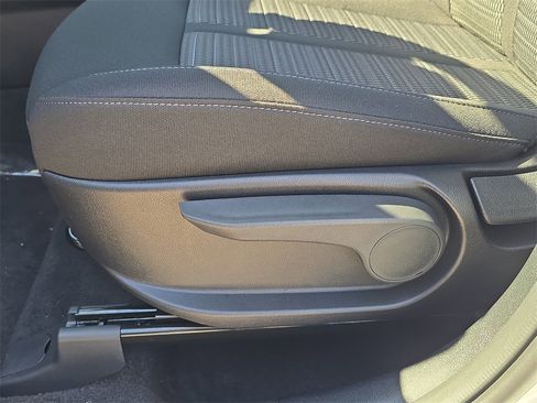 New 2026 Kia Sorento LX image 22