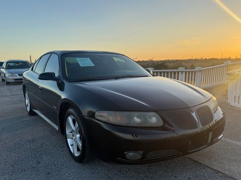 Used 2004 Pontiac Bonneville GXP image 3