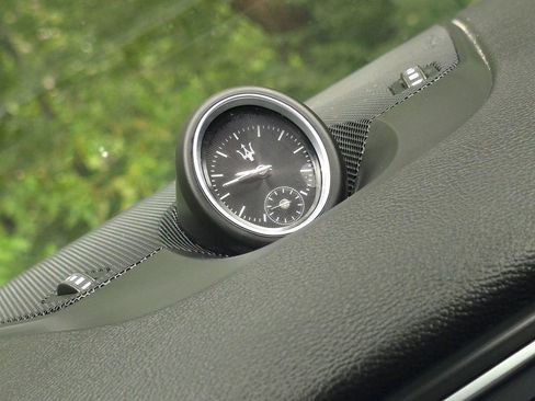 Used 2022 Maserati Levante GT image 49