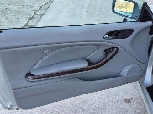 Used 2004 BMW 325Ci Coupe image 24