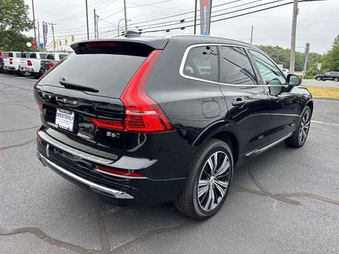 Used 2022 Volvo XC60 B6 Inscription w/ Advanced Package AWD/4WD image 3