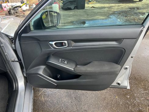 Used 2023 Honda Civic LX image 17