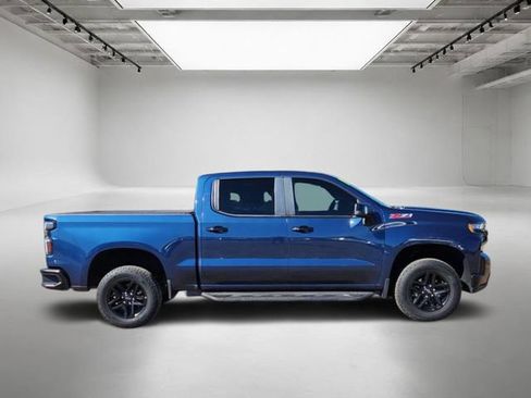 Used 2019 Chevrolet Silverado 1500 LT Trail Boss AWD/4WD image 7